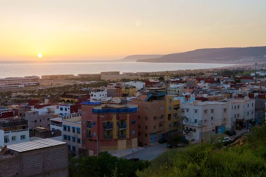 Retraites Yoga & Méditation au Maroc : Séjours Bien-être en 2026